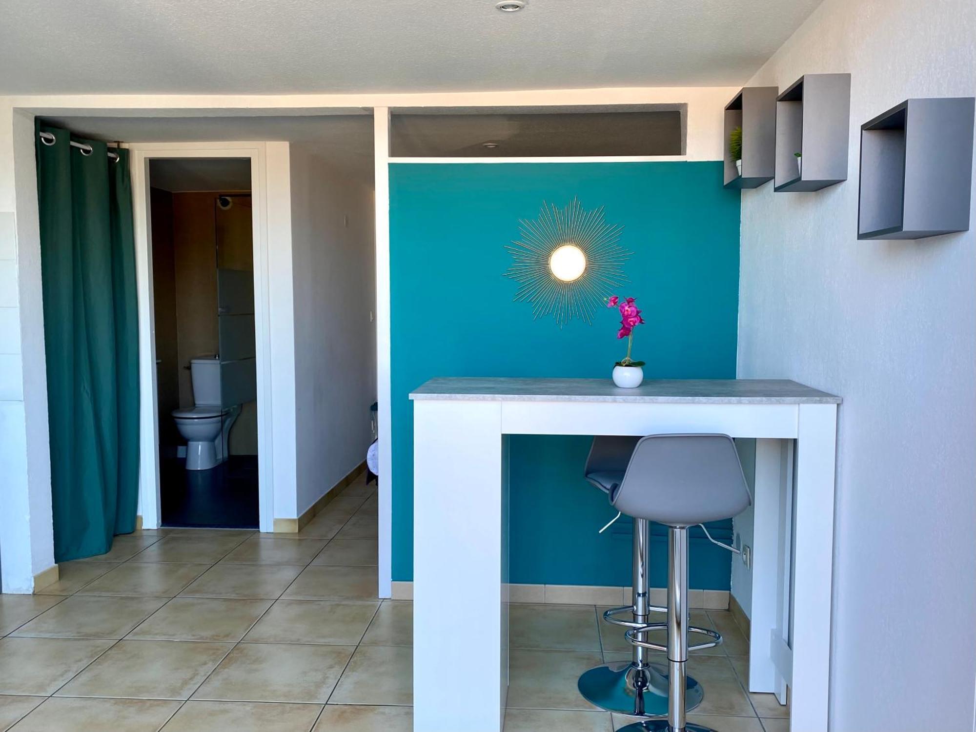 Calvi Appart Hotel Bagian luar foto