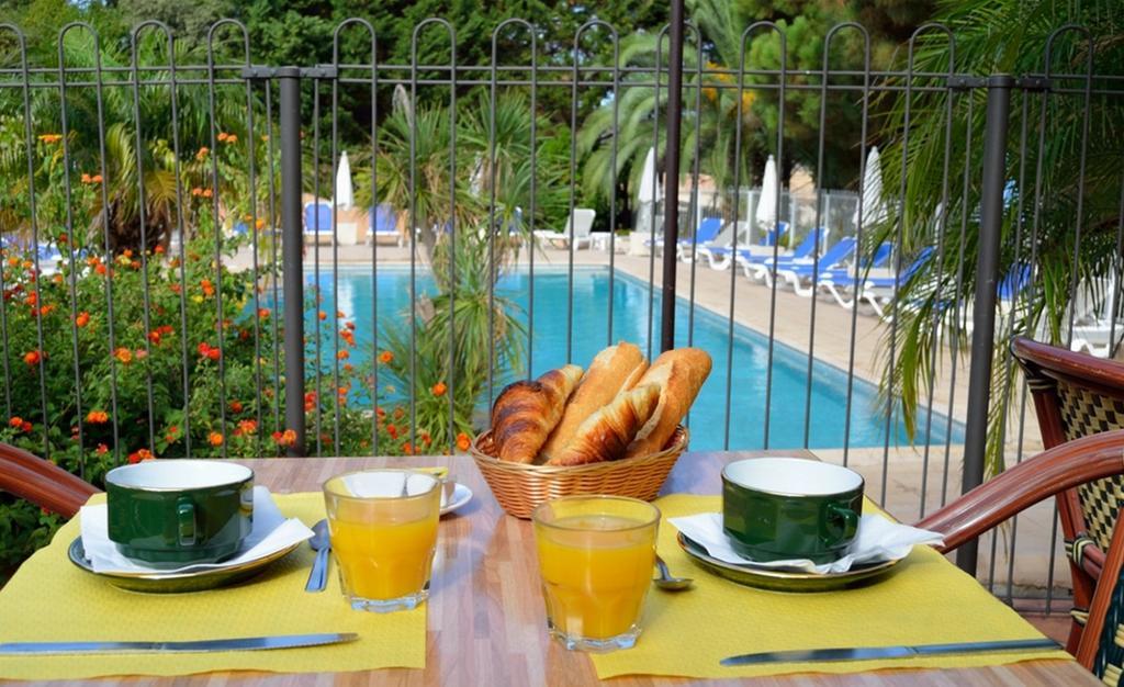 Calvi Appart Hotel Bagian luar foto